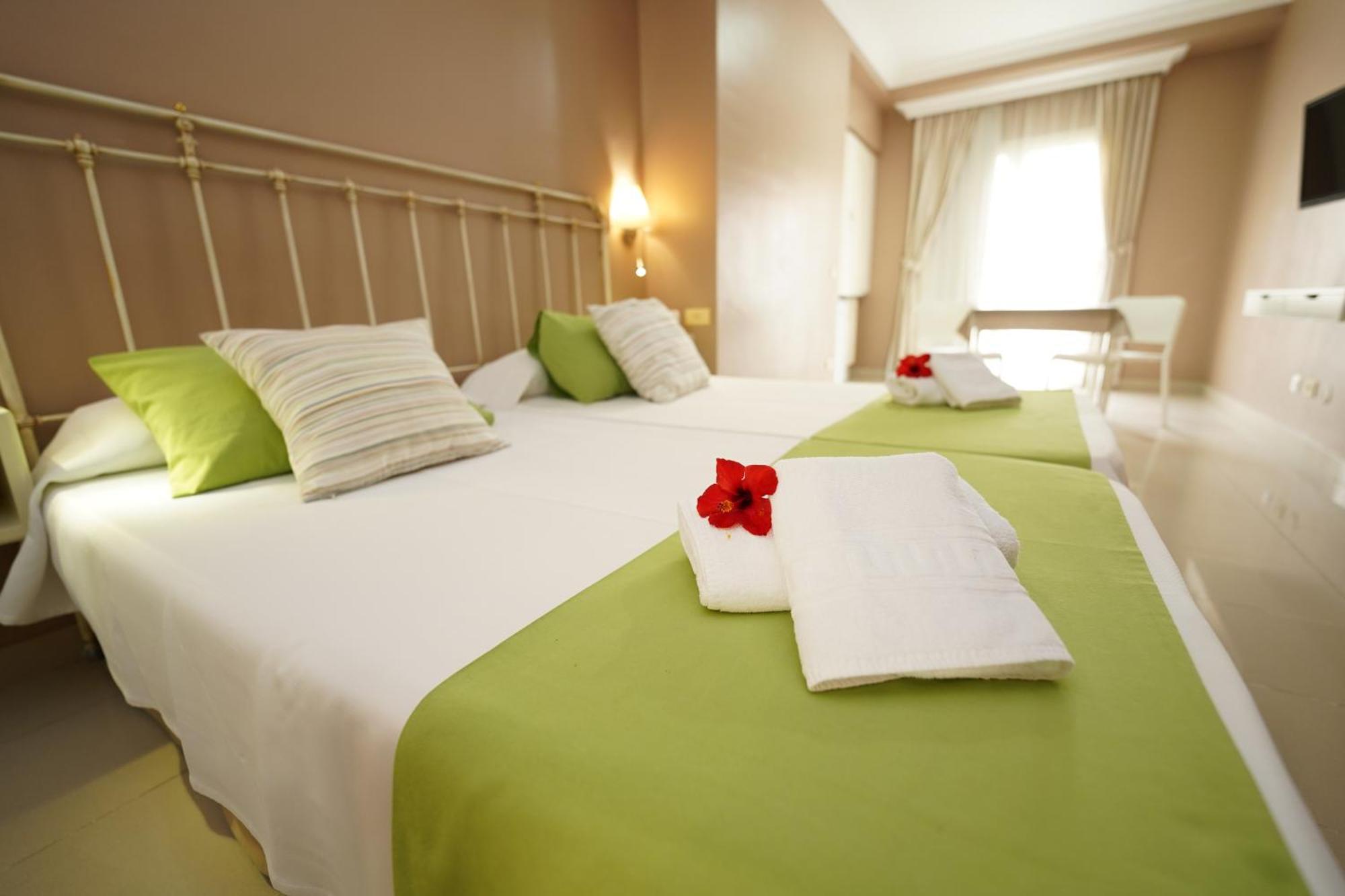 Hotel Rf Astoria - Adults Only Πουέρτο Ντε Λα Κρουζ Εξωτερικό φωτογραφία