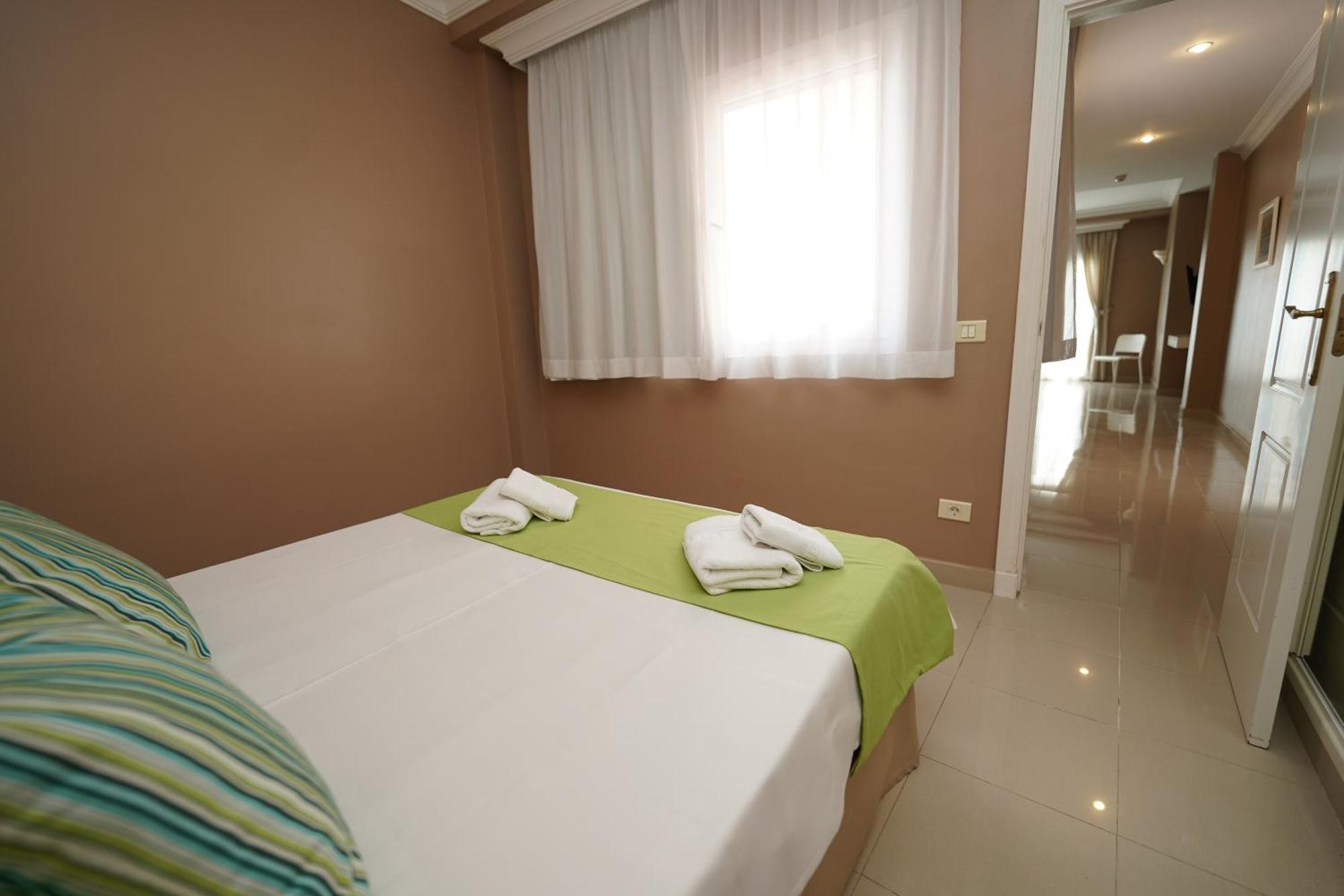 Hotel Rf Astoria - Adults Only Πουέρτο Ντε Λα Κρουζ Εξωτερικό φωτογραφία